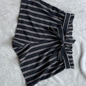 Cute black stripped paper bag shorts